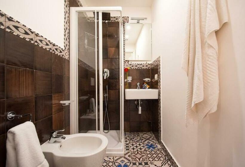 آپارتمان 1 خوابه با تراس, Ravello House