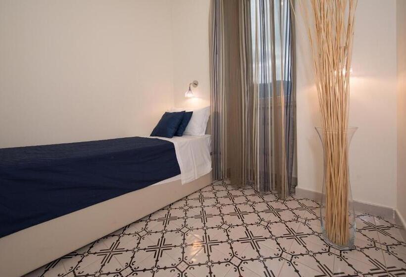 آپارتمان 1 خوابه با تراس, Ravello House