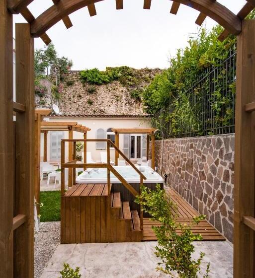آپارتمان 2 خوابه, Ravello House