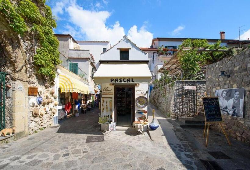 침실 1개 아파트, Ravello House