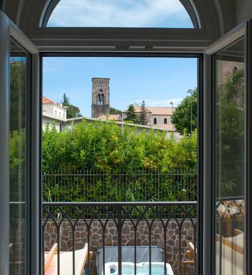 آپارتمان 1 خوابه با تراس, Ravello House
