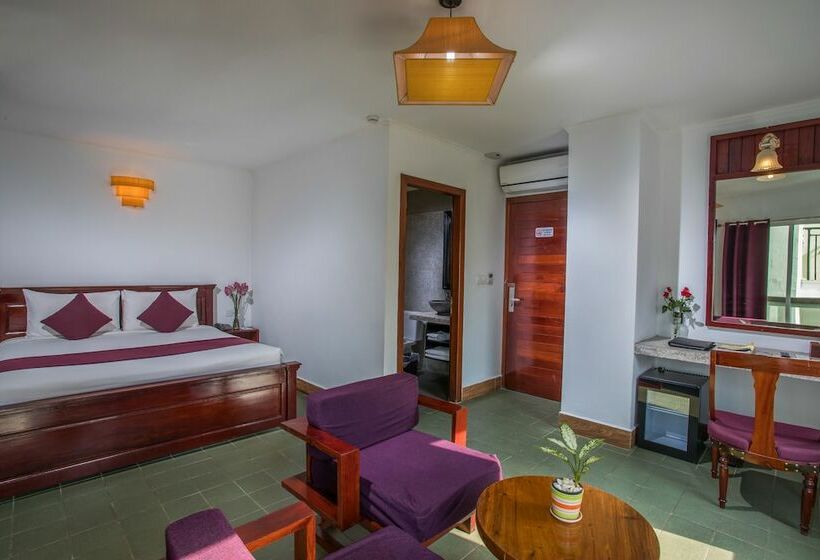 اتاق استاندارد با تخت بزرگ, V Hotel Phnom Penh