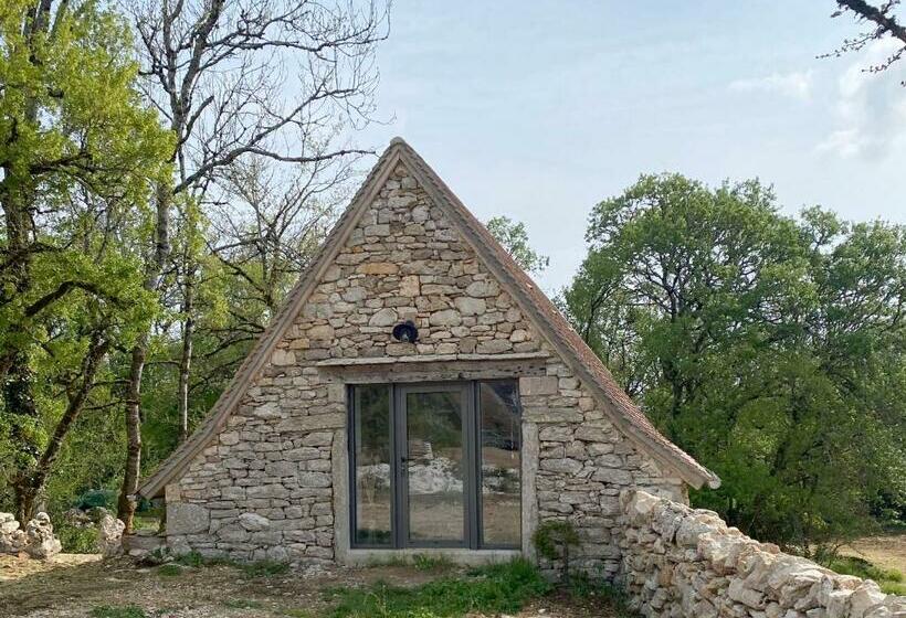 可看到停车场的标准间, Le Domaine Quercus