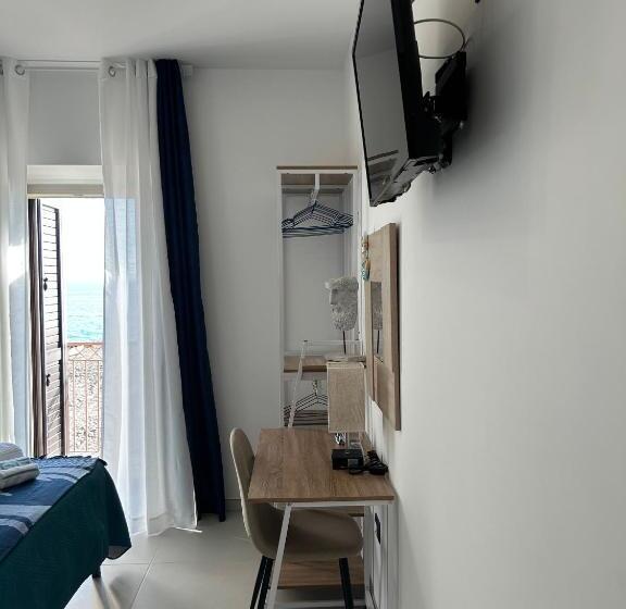 חדר דלוקס לשלושה עם נו לים, Vistamare   Fuscaldo