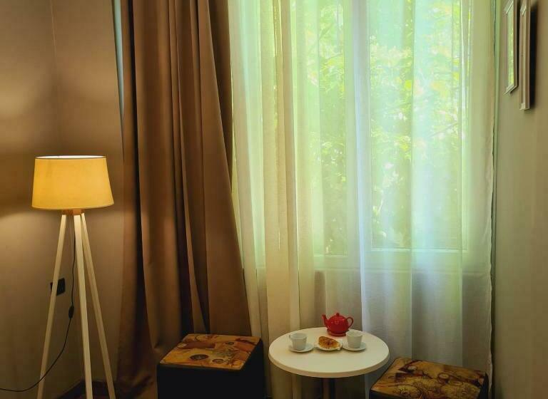 חדר סטנדרט, Driti New Bazaar