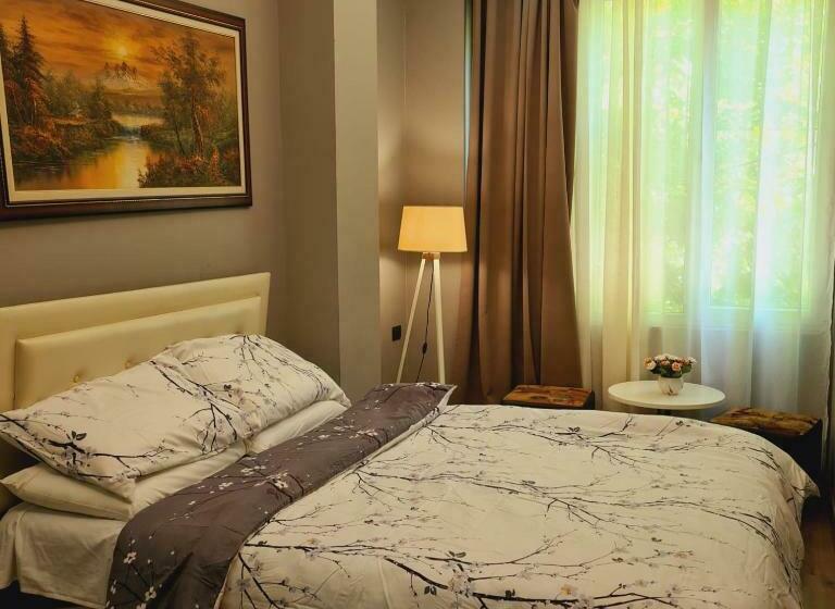 חדר סטנדרט, Driti New Bazaar