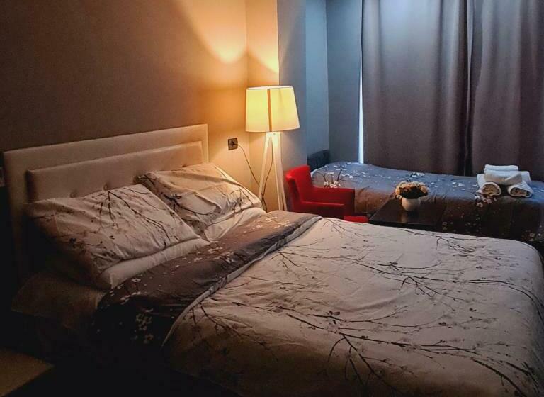 חדר סטנדרט לשלושה, Driti New Bazaar