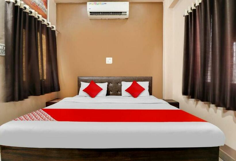 اتاق کلاسیک سه تخته, The Mangalam Guest House