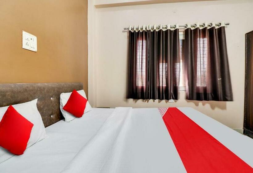 اتاق کلاسیک سه تخته, The Mangalam Guest House