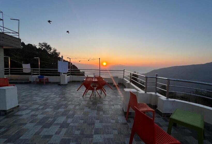 اتاق اکونومی, Village View Nagarkot