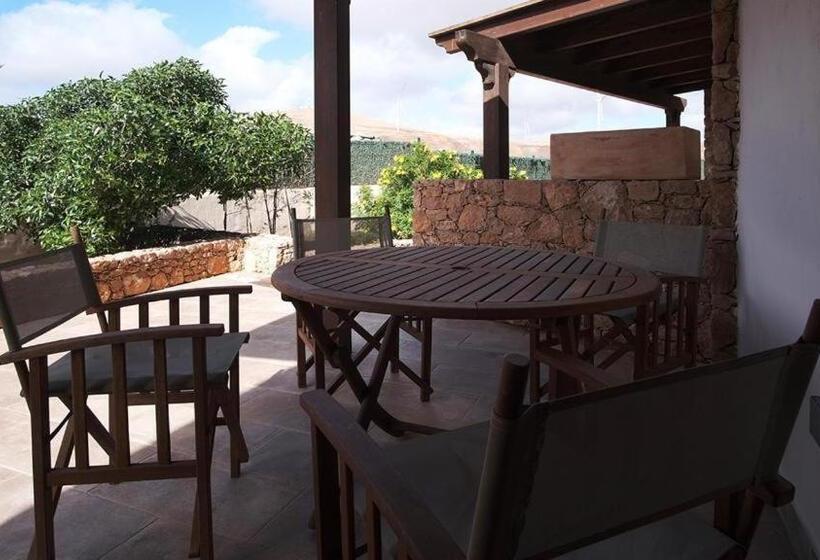 דירת חדר עם טרסה, Pueblo Canario