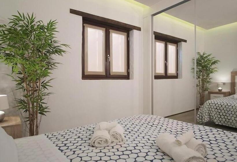 דירת חדר דלוקס, Pueblo Canario