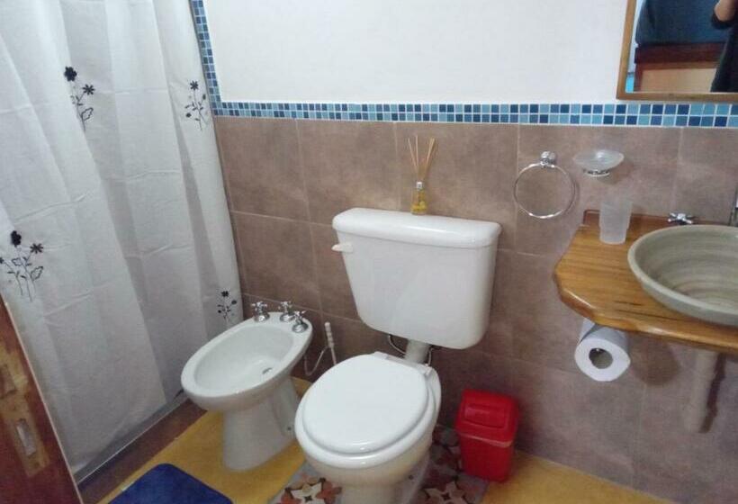 اتاق کلاسیک چهارنفره, Crisol