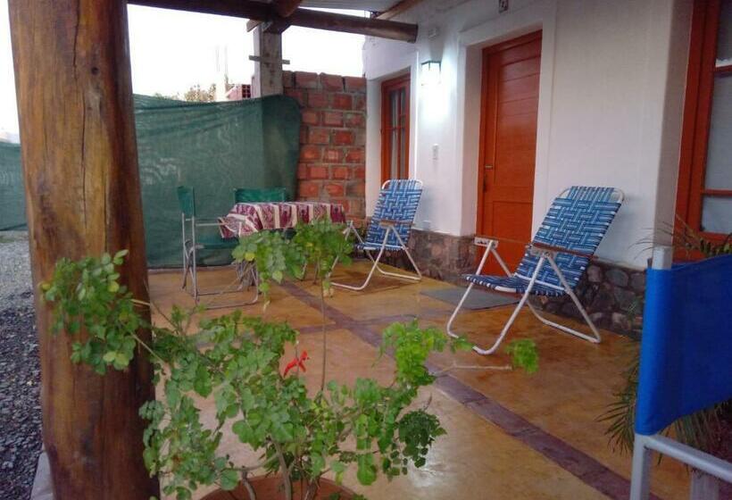 اتاق کلاسیک چهارنفره, Crisol