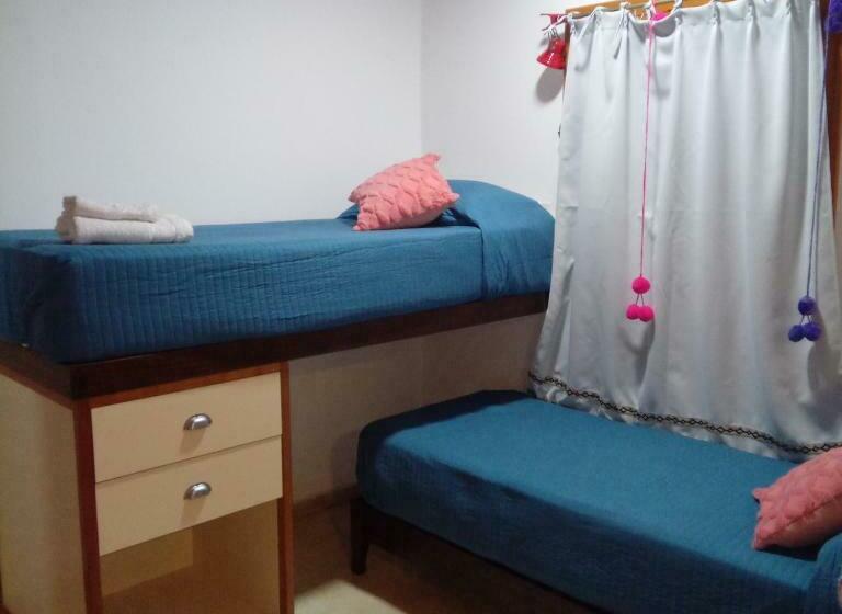 اتاق کلاسیک چهارنفره, Crisol