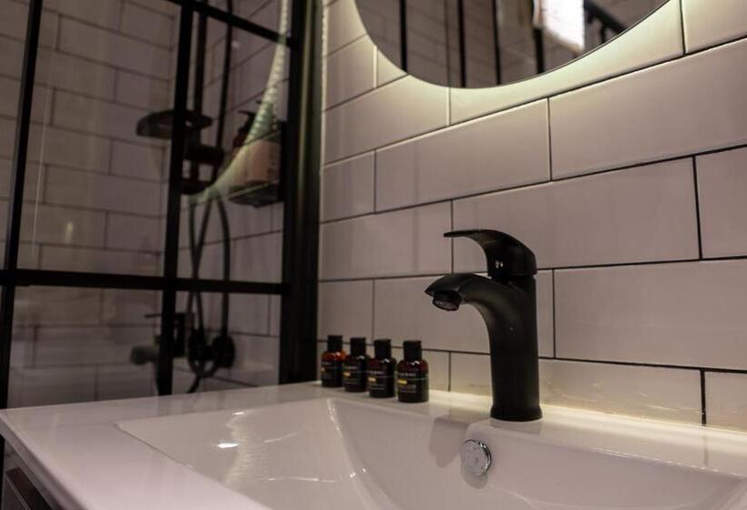 套房, Alness Residence