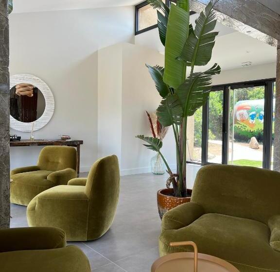 Номер Deluxe, Le Petit Hôtel De Pianottoli Caldarello