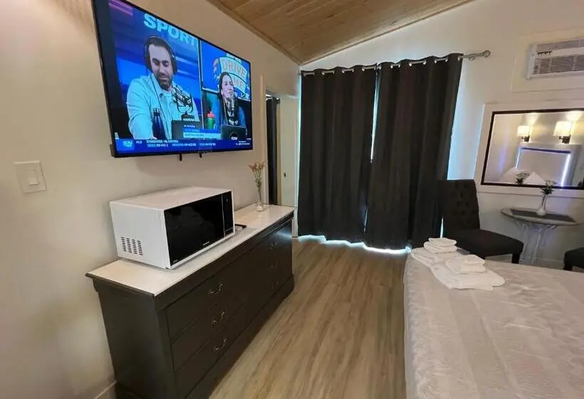 デラックススイート, Destination Inn Cache Creek