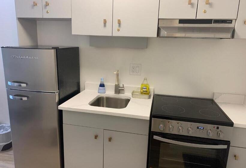 Deluxe Suite, Destination Inn Cache Creek