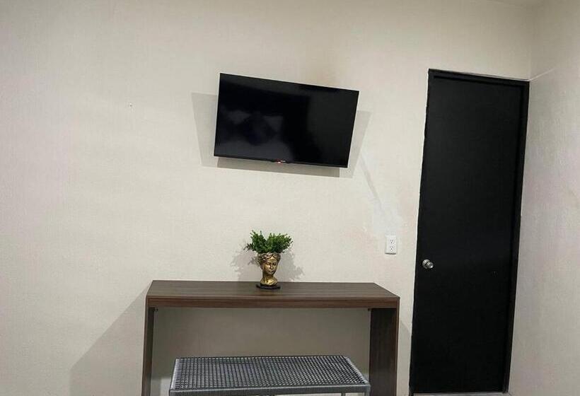 اتاق استاندارد, Fascina Inn