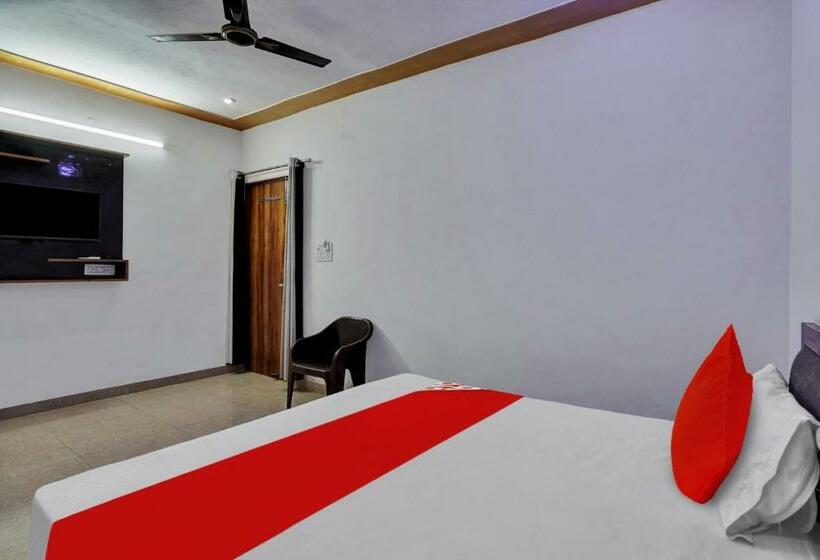 غرفة كلاسيكية ثلاثية, Oyo Flagship 81377 Redstone