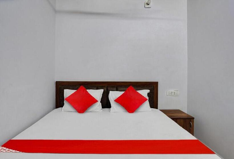 غرفة كلاسيكية ثلاثية, Oyo Flagship 81377 Redstone