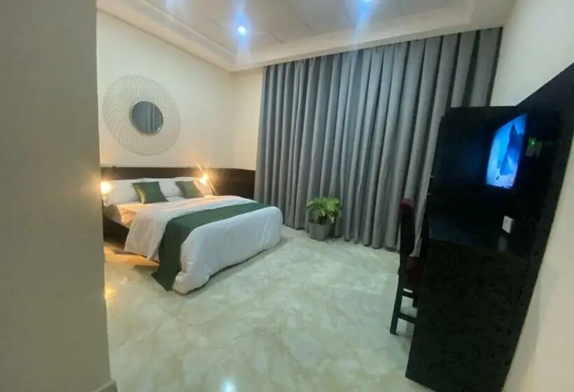 اتاق لوکس, Abi S Place