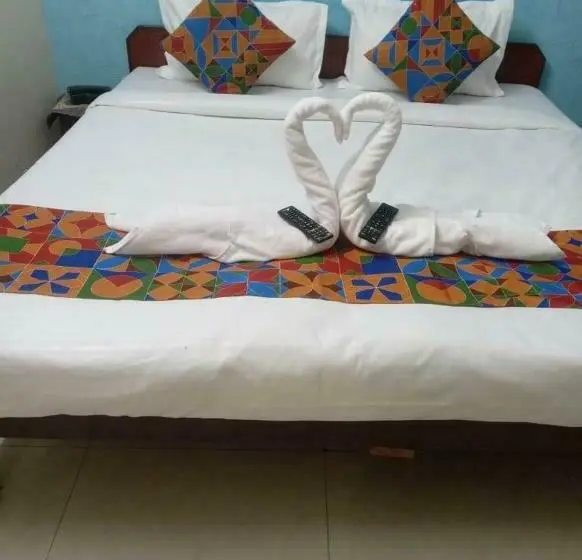 Chambre Deluxe, Singhasan House