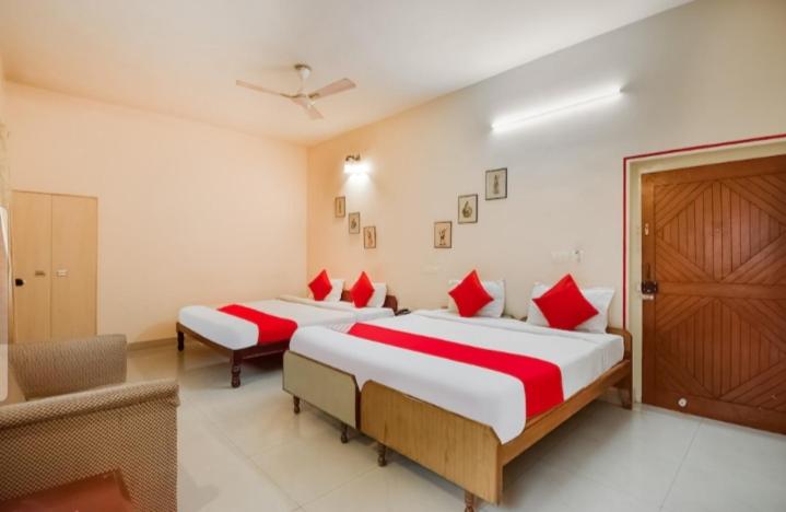 غرفة ديلوكس مزودة بشرفة, Singhasan House