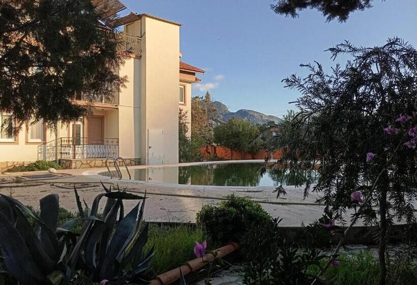 Номер Deluxe Вид на Горы, Nosi Otel Dalyan Otelleri̇