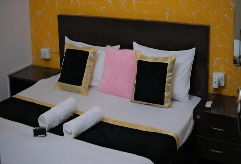 スタンダードルーム, Travel Monkey Hostel
