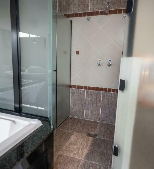 スタンダードルーム, Prime Motel Americana