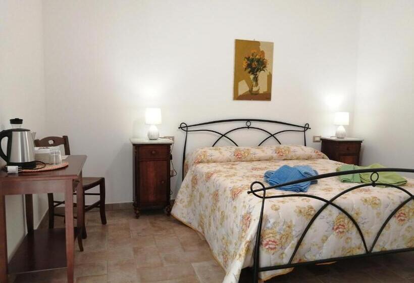 Номер Стандарт, L Antico Fienile