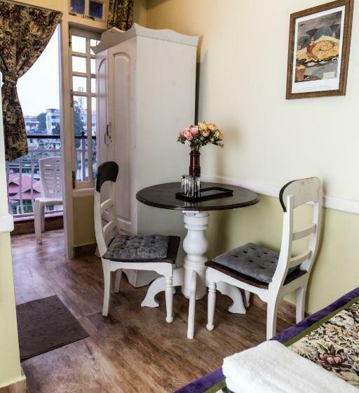 スタンダードルーム, The Ark Guest House   Shillong