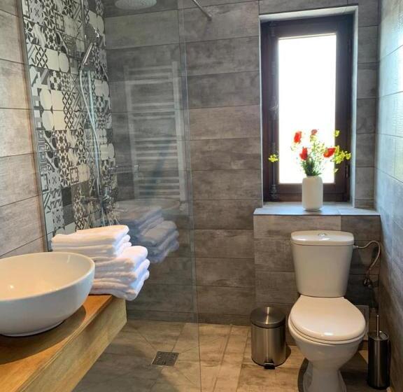 Standard Triple Room with Terrace