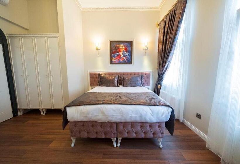 חדר דלוקס לשלושה, Solomon S Mansion Hotel Istanbul