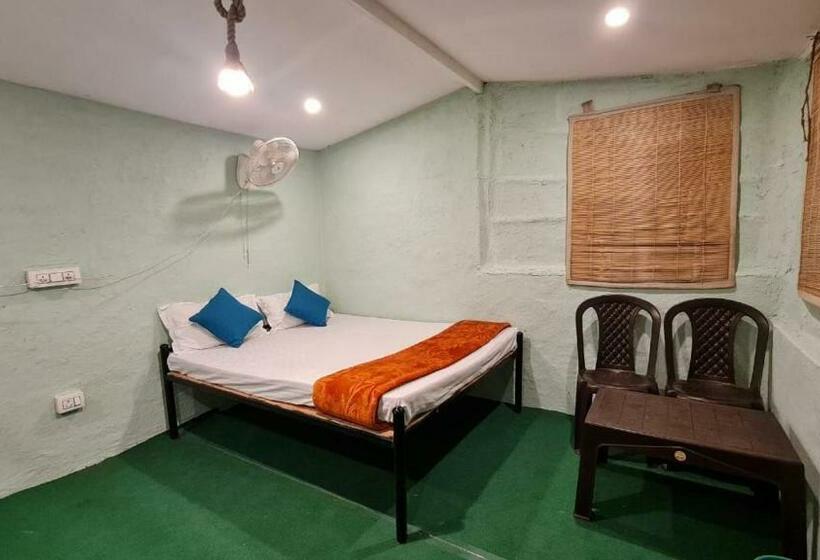 Fyrbädds Standardrum, Hostel Hideout