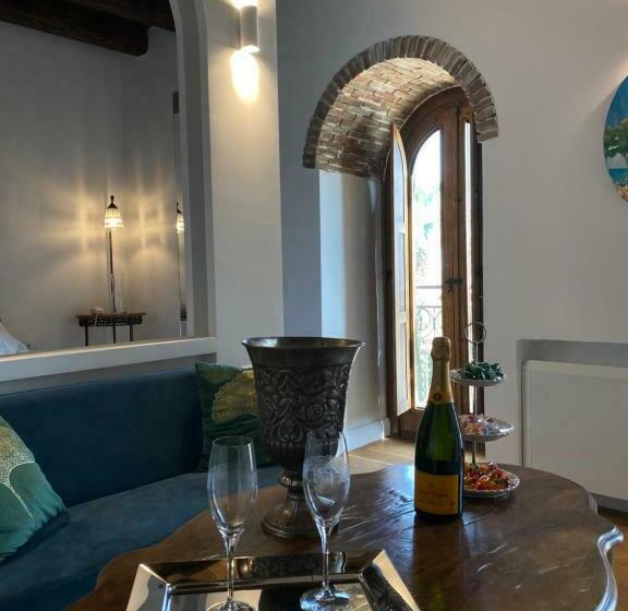 جناح, Castello Ducale Colonna Resort