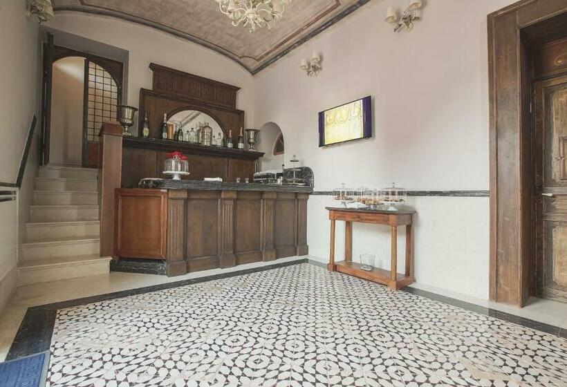 جناح, Castello Ducale Colonna Resort