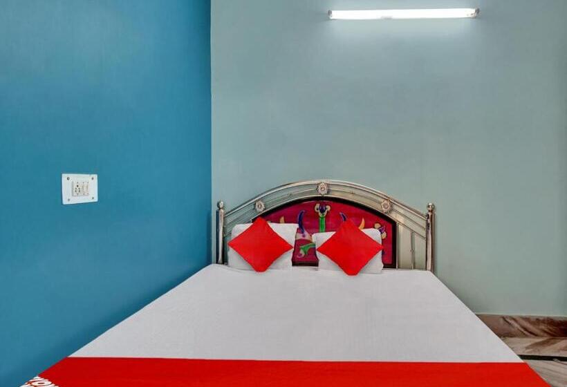 חדר קלאסי לשלושה, Oyo Flagship 81326 Amba Guest House
