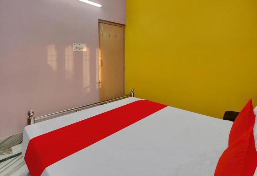 חדר קלאסי לשלושה, Oyo Flagship 81326 Amba Guest House