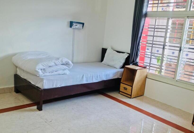 Cama em Quarto Compartilhado, Live Free Hostel, Mcleodganj