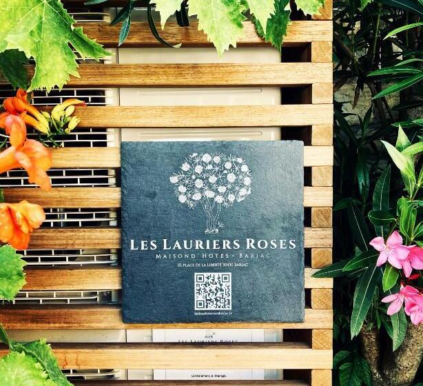 غرفة قياسية, Les Lauriers Roses   Maison D Hôtes