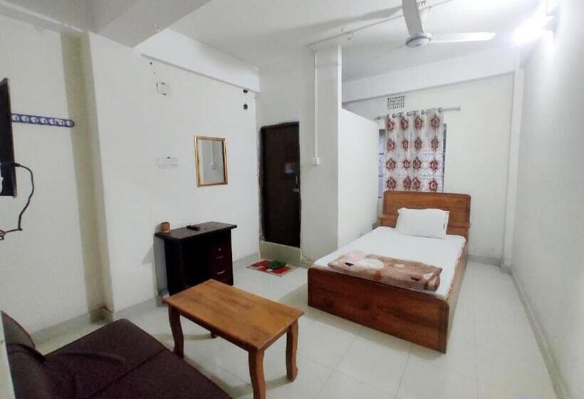 اتاق استاندارد, New Hotel Labbaik