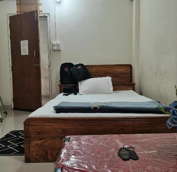 اتاق استاندارد, New Hotel Labbaik