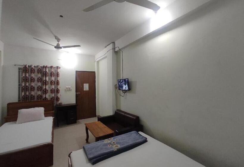 اتاق استاندارد, New Hotel Labbaik