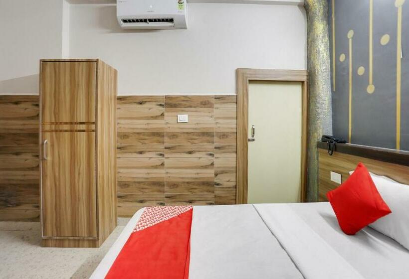 חדר קלאסי לשלושה, Oyo Flagship 81307  Pratap Since