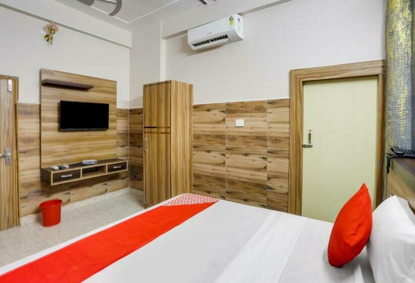 חדר קלאסי לשלושה, Oyo Flagship 81307  Pratap Since