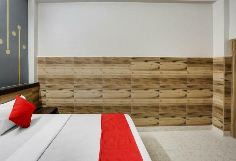 חדר קלאסי לשלושה, Oyo Flagship 81307  Pratap Since