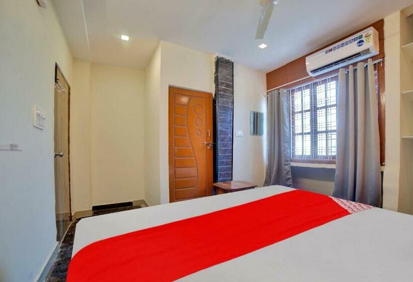 اتاق کلاسیک سه تخته, Oyo Flagship 81336  Ragas